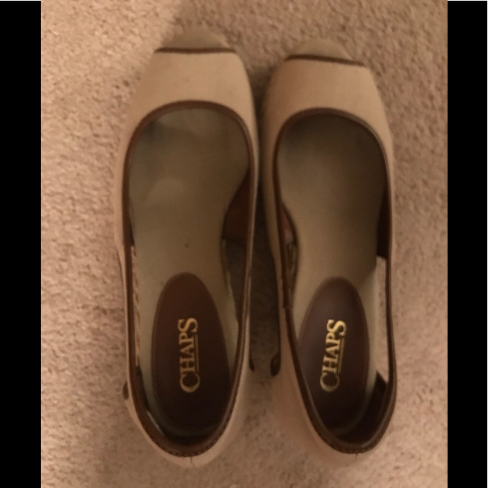 Chaps (from Kohl’s) espadrilles, open-toe